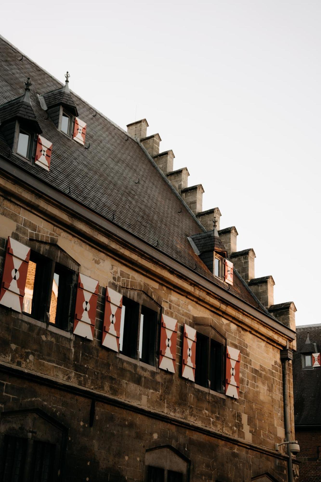 Kruisherenhotel Maastricht - Oostwegel Collection, Member Of Design Hotels Exterior photo The roof of the museum