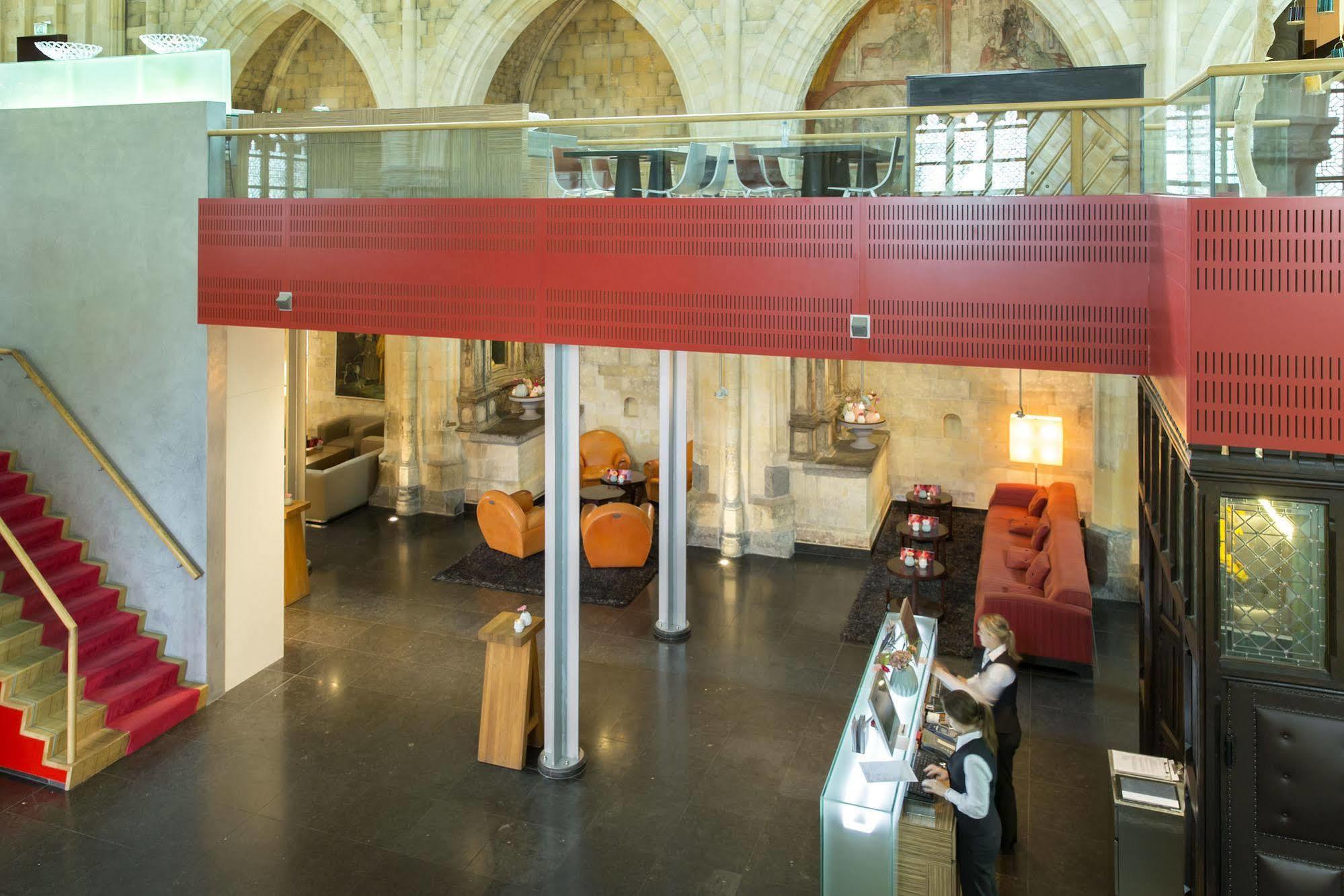 Kruisherenhotel Maastricht - Oostwegel Collection, Member Of Design Hotels Exterior photo The interior of the museum